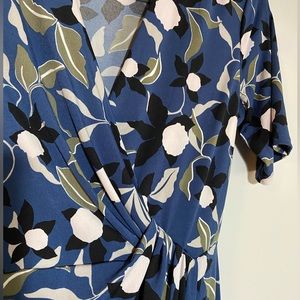 Banana Republic faux wrap around short sleeved floral dress.